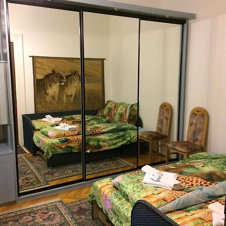 Joe Apartman Boedapest Buitenkant foto