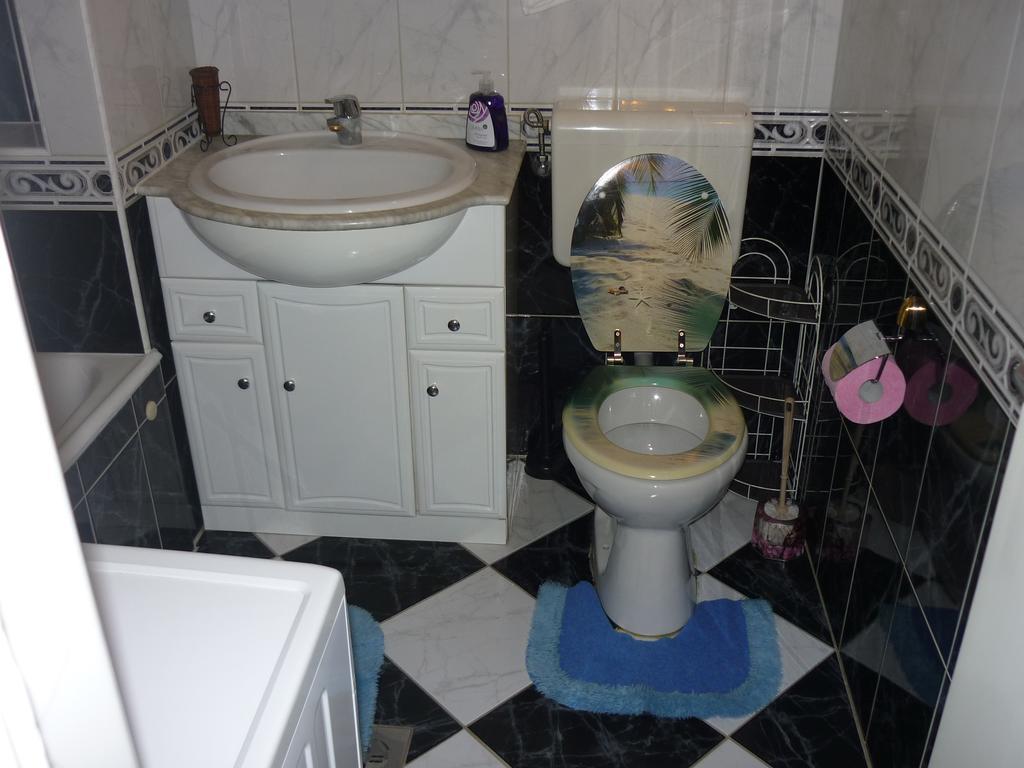 Joe Apartman Boedapest Buitenkant foto